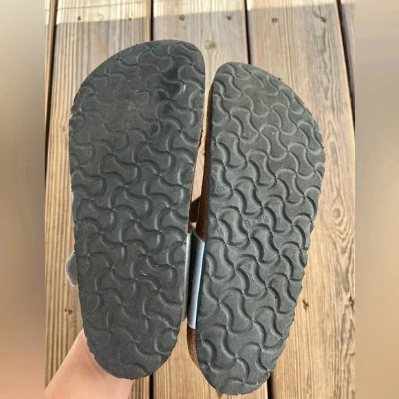 Birkenstock Gizeh Silver Sz 38 W 7 - Picture 10 of 11